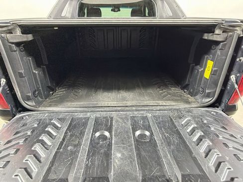 Used 2008 Chevrolet Avalanche LT w/ LT Preferred Equipment Group AWD/4WD image 22