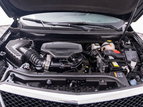 Used 2022 Cadillac XT5 Sportv w/ LPO, Floor Liner Package AWD/4WD image 34