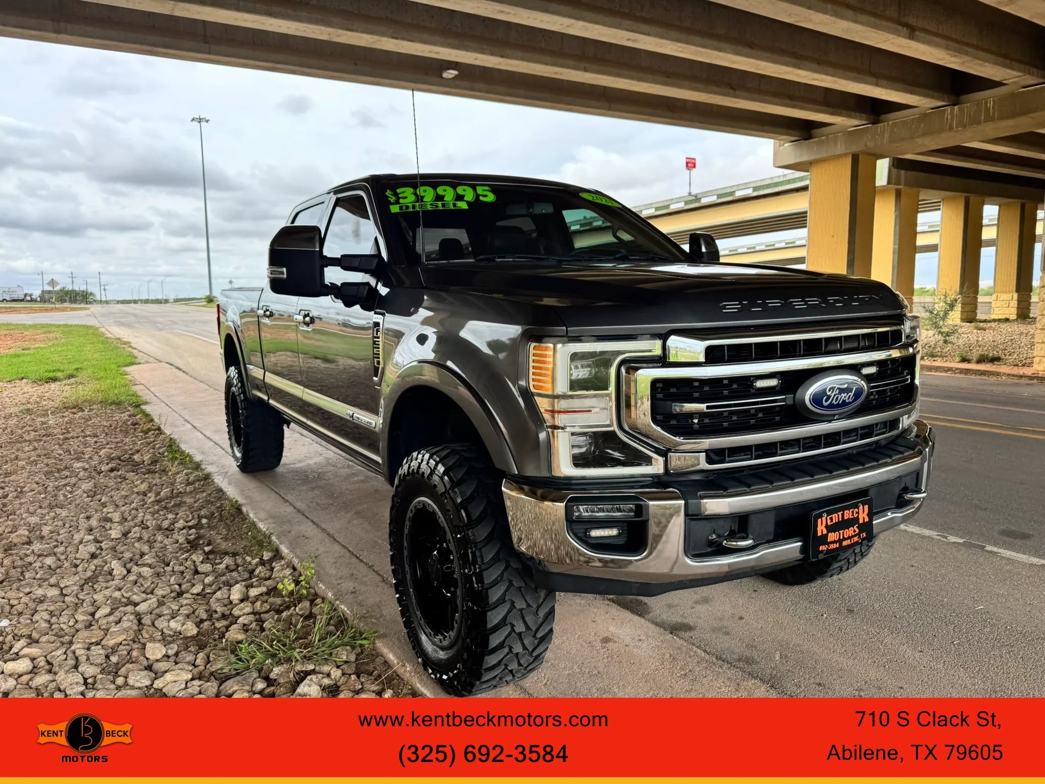 Used 2021 Ford F350 Lariat w/ Tremor Off-Road Package AWD/4WD image 1