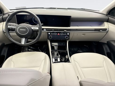 Used 2025 Hyundai Tucson SEL image 14
