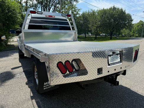 Used 2006 GMC Sierra 2500 SLE w/ Heavy-Duty Power Package AWD/4WD image 12