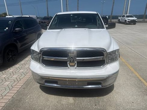 Used 2019 RAM 1500 Classic SLT RWD image 3