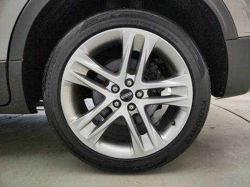 Used 2016 Lincoln MKC Reserve image 40