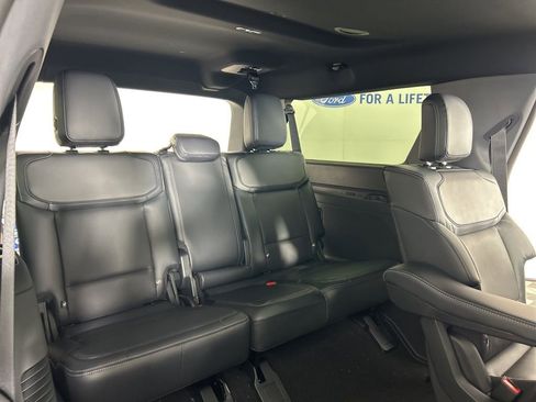 New 2025 Ford Expedition Max Platinum w/ Stealth Performance Package image 33