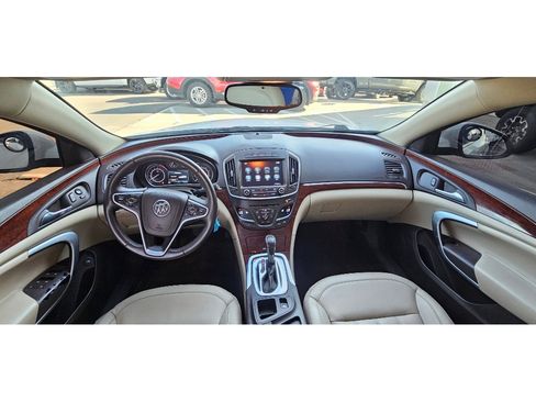 Used 2017 Buick Regal AWD image 26