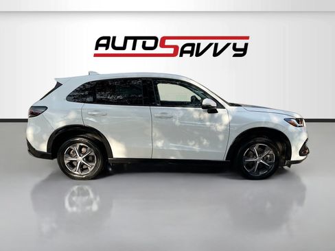 Used 2024 Honda HR-V EX-L image 8