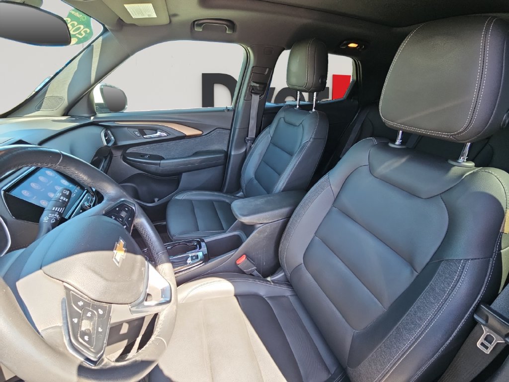 Certified 2022 Chevrolet TrailBlazer ACTIV w/ Sun and Liftgate Package FWD image 10