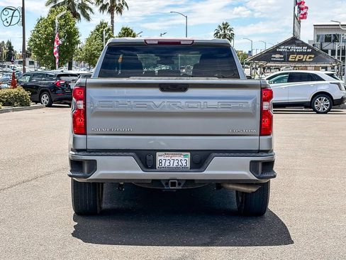 Used 2023 Chevrolet Silverado 1500 Custom AWD/4WD image 3