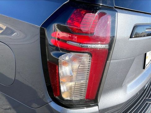 Used 2021 Chevrolet Tahoe Z71 w/ Z71 Off-Road Package image 30