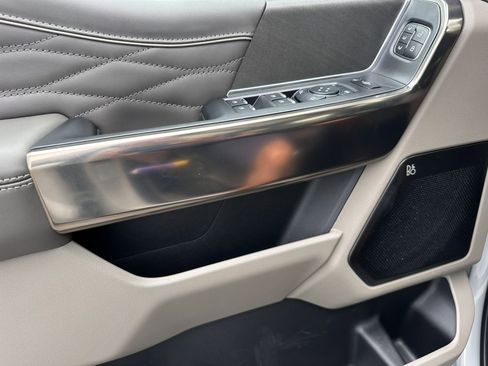 New 2025 Ford F250 Platinum w/ Platinum Plus Package image 43