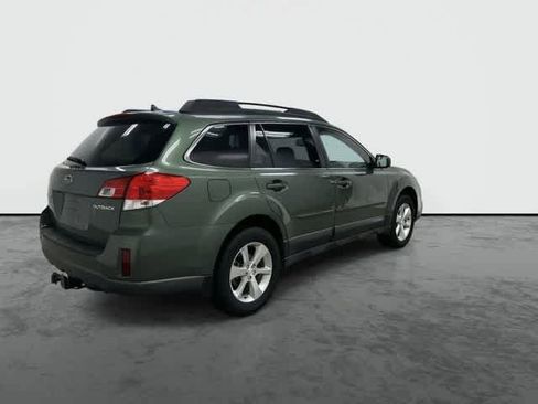 Used 2013 Subaru Outback 2.5i Limited AWD/4WD image 4