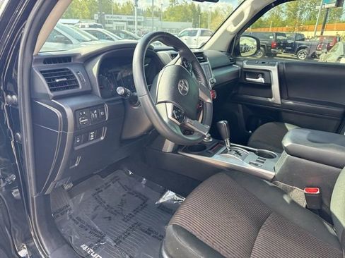 Used 2021 Toyota 4Runner Trail Special Edition AWD/4WD image 20
