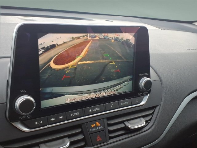Certified 2025 Nissan Altima 2.5 S FWD image 12