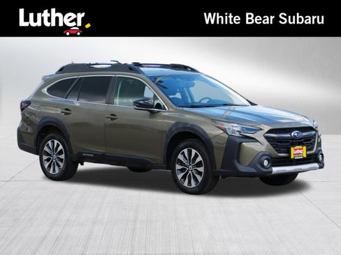 Used 2023 Subaru Outback Limited AWD/4WD image 1