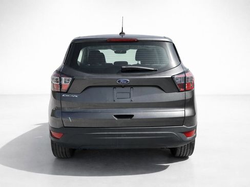 Used 2017 Ford Escape S image 5