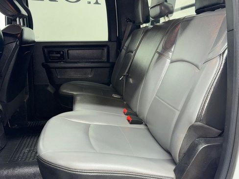 Used 2022 RAM 3500 Tradesman w/ Chrome Appearance Group AWD/4WD image 33