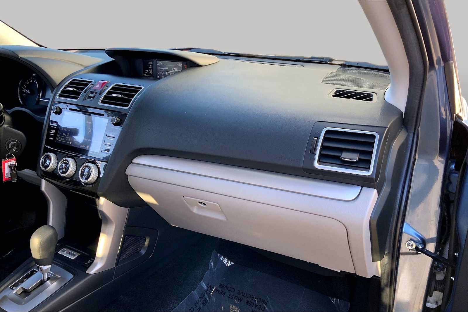 Used 2017 Subaru Forester 2.5i Premium AWD/4WD image 19