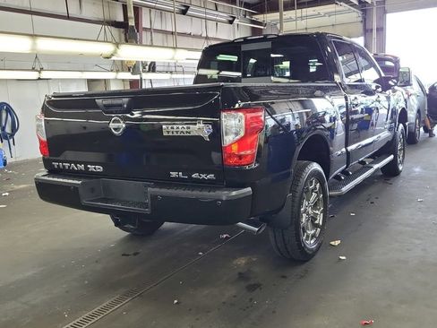 Used 2018 Nissan Titan SL w/ Texas Titan Edition AWD/4WD image 2