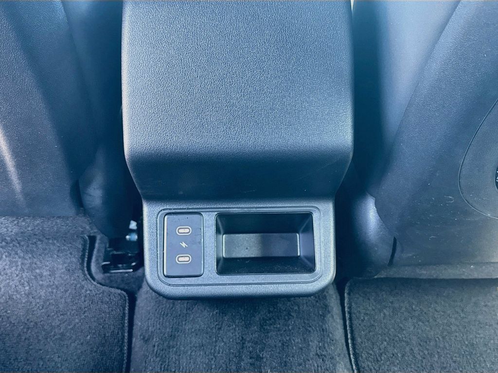 Certified 2025 Kia K4 GT-Line w/ GT-Line Premium Package FWD image 30