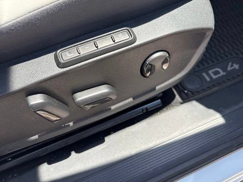 Used 2021 Volkswagen ID.4 1st Edition RWD image 6