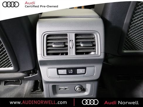 Used 2023 Audi Q5 2.0T Premium w/ Convenience Package AWD/4WD image 23