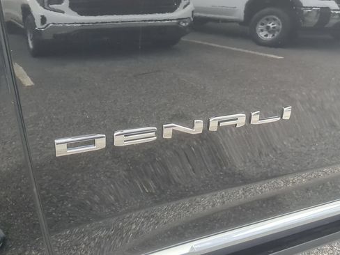 Used 2026 GMC Yukon XL Denali w/ Sun & Power Step Package AWD/4WD image 33