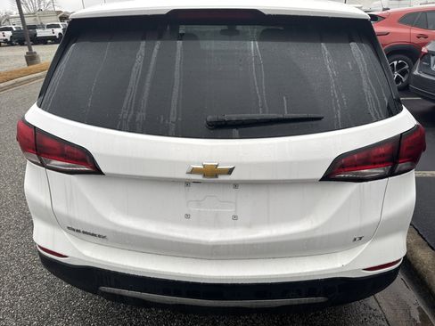 Certified 2024 Chevrolet Equinox LT w/ LPO, Floor Liner Package image 9