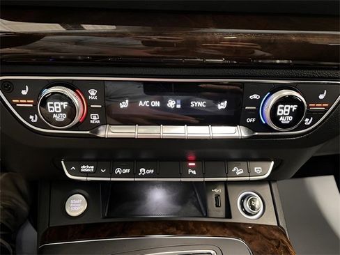 Used 2018 Audi Q5 2.0T Premium Plus w/ Premium Plus Package image 26