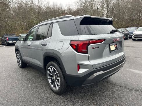 New 2026 GMC Terrain Elevation w/ Elevation Premium Package image 8