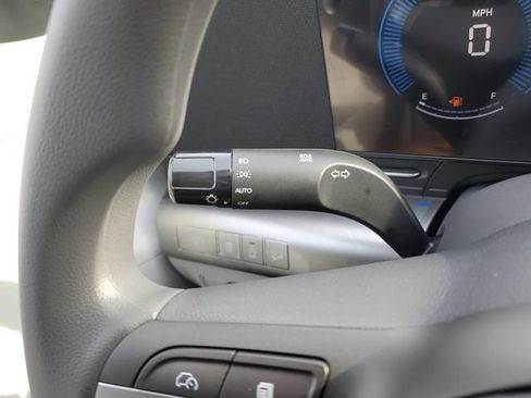 New 2026 Hyundai Kona SE AWD/4WD image 24