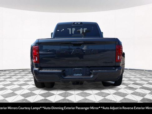 New 2026 RAM 3500 Laramie AWD/4WD image 15