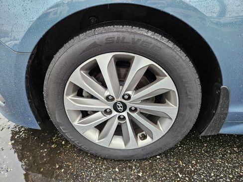 Used 2015 Hyundai Sonata Sport w/ Option Group 04 FWD image 8
