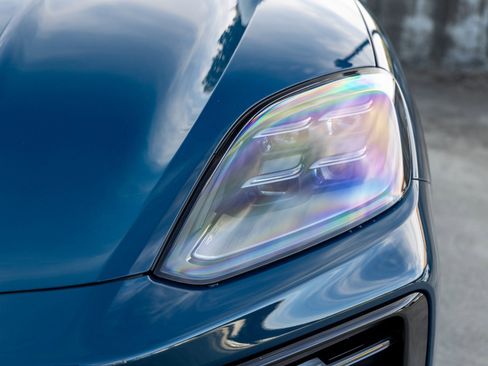 New 2026 Porsche Cayenne Coupe image 16