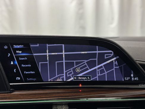 Used 2021 Cadillac Escalade Premium Luxury image 23