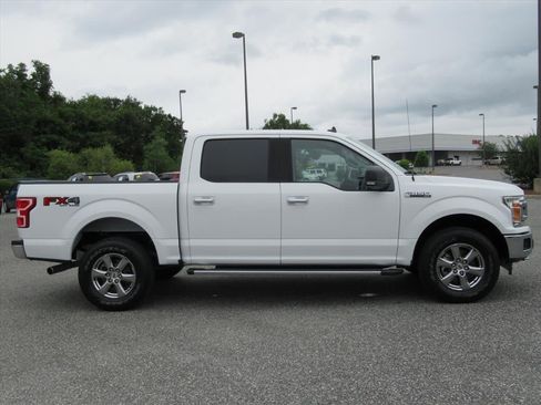 Used 2020 Ford F150 XLT w/ Equipment Group 302A Luxury AWD/4WD image 2