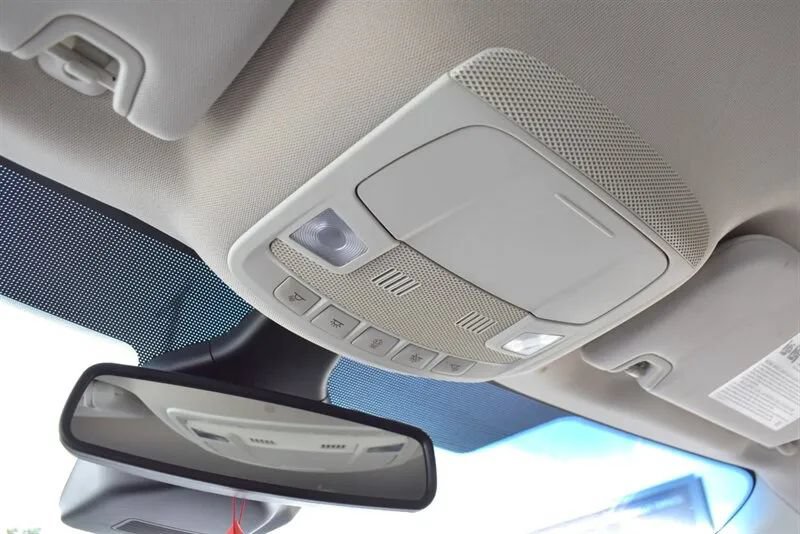 Used 2019 Ford Edge SEL FWD image 15