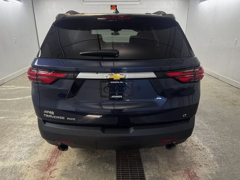 Used 2023 Chevrolet Traverse LT AWD/4WD image 8