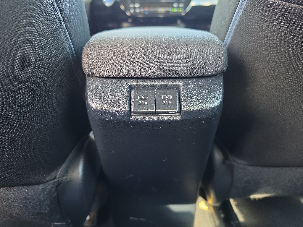 Certified 2019 Toyota Prius LE AWD/4WD image 19