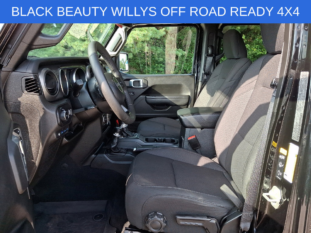 Used 2023 Jeep Wrangler Unlimited w/ 8.4" Radio Group AWD/4WD image 13
