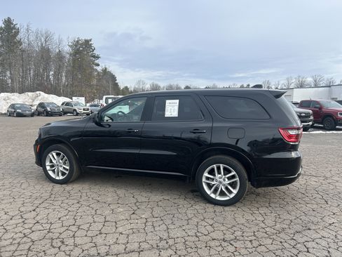 Used 2023 Dodge Durango GT image 5