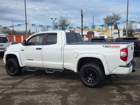 Used 2018 Toyota Tundra SR5 image 30