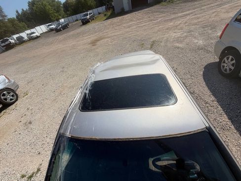 Used 1999 Toyota Camry LE FWD image 35
