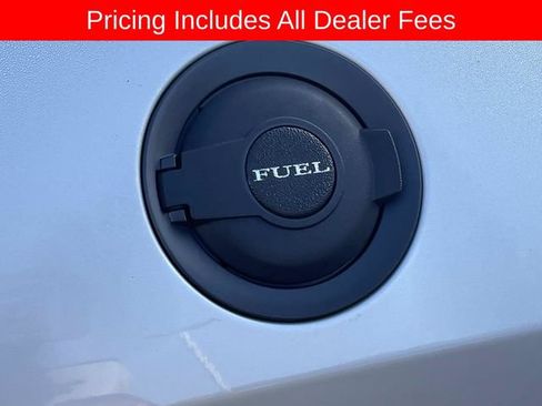 Used 2023 Dodge Challenger SXT w/ Blacktop Package RWD image 4