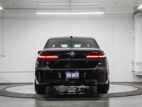New 2026 BMW 740i image 5