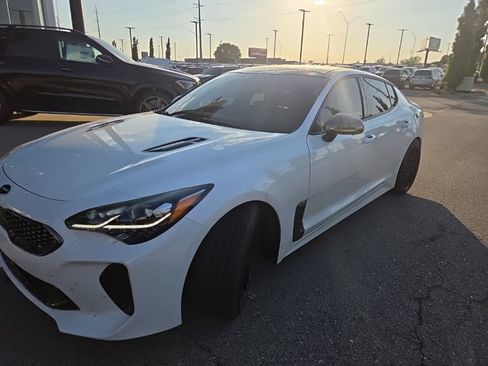 Used 2021 Kia Stinger GT2 AWD/4WD image 3