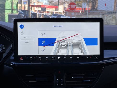 New 2025 Ford Escape ST-Line w/ Tech Pack #1 image 21