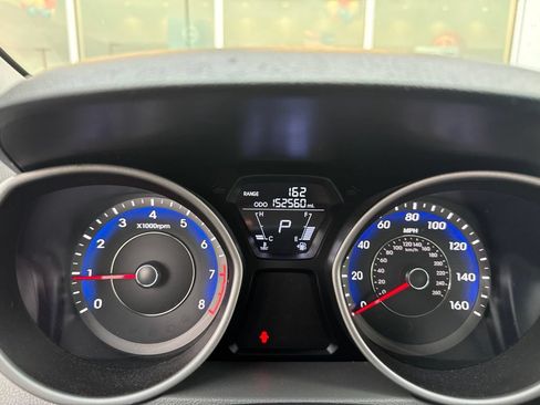Used 2013 Hyundai Elantra GLS w/ Preferred Pkg FWD image 7