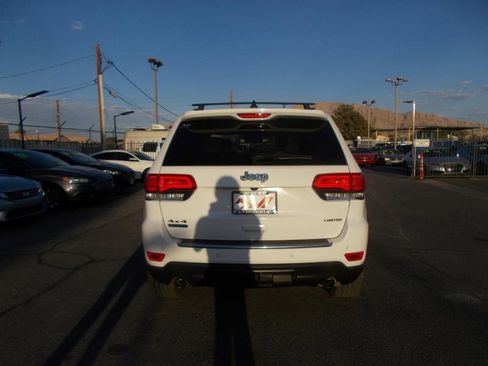 Used 2015 Jeep Grand Cherokee Limited w/ Trailer Tow Group IV image 7