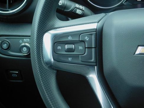 Used 2022 Chevrolet Blazer LT image 18