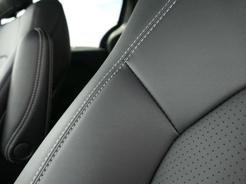 New 2026 Chrysler Pacifica Select FWD image 10